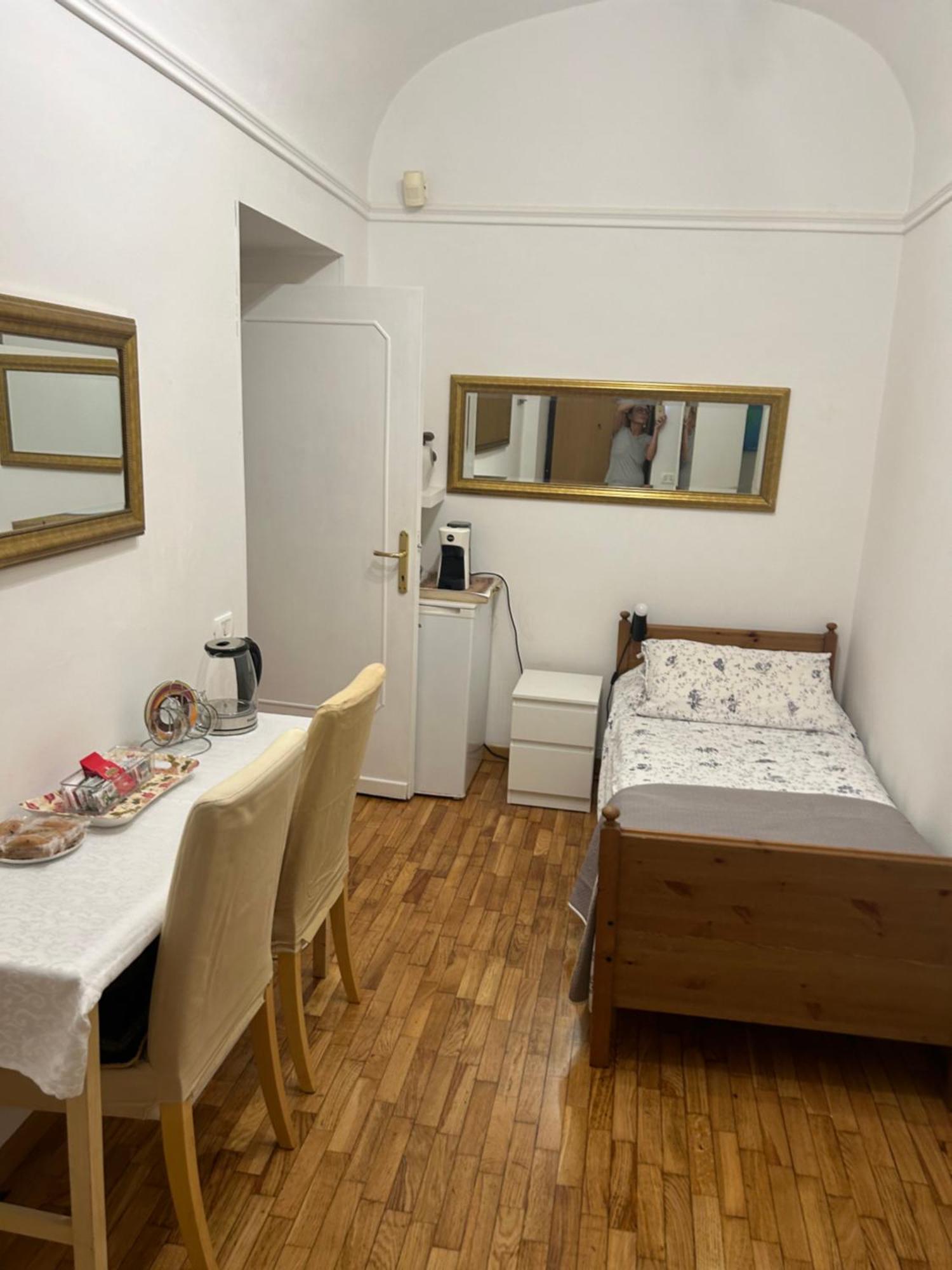 روما Aurora 31 - Suite & Breakfast المظهر الخارجي الصورة
